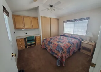 Voyager Resort Inn hotel thumbnail 2