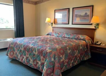 Voyager Resort Inn hotel thumbnail 6