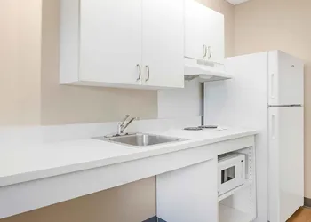 Extended Stay America Suites Charleston Mt Pleasant hotel thumbnail 7