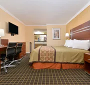 Americas Best Value Inn Azusa Pasadena hotel detail image 4