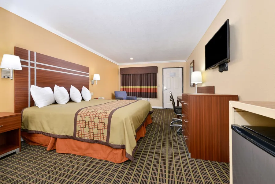 Americas Best Value Inn Azusa Pasadena hotel detail image 6