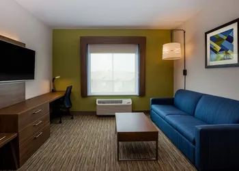 Holiday Inn Express Hotel & Suites Fairburn by IHG hotel thumbnail 6