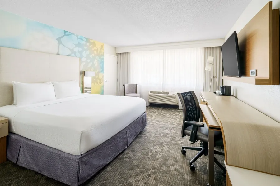 Courtyard by Marriott Lake Buena Vista at Vista Centre hotel detail image 6