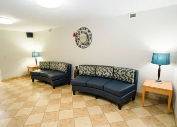 MainStay Suites Knoxville North I-75 hotel thumbnail 4