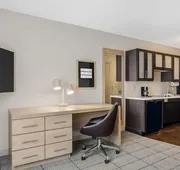 Sonesta Simply Suites Las Vegas Convention Center hotel detail image 5