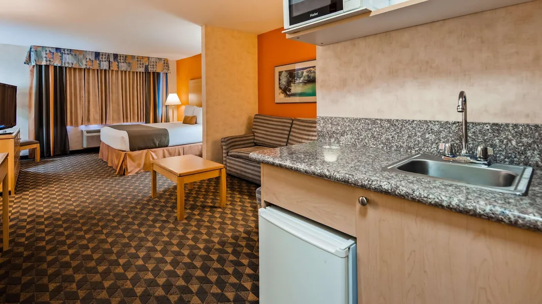 Best Western Plus North Las Vegas Inn & Suites hotel detail image 6