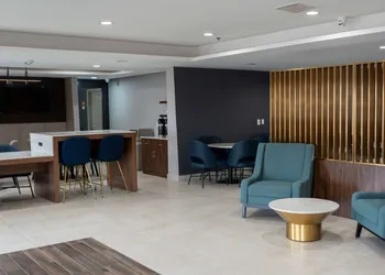 La Quinta Inn & Suites by Wyndham Dallas Mesquite hotel thumbnail 4