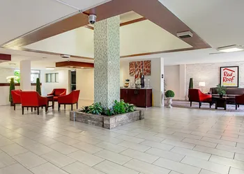 Red Roof Inn PLUS+ Wichita East hotel thumbnail 3