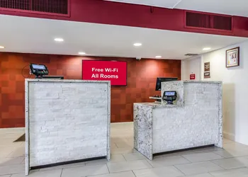 Red Roof Inn PLUS+ Wichita East hotel thumbnail 6