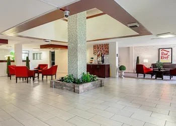 Red Roof Inn PLUS+ Wichita East hotel thumbnail 3
