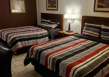 Lighthouse Lodge hotel thumbnail 4