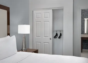 Homewood Suites by Hilton Newark-Cranford hotel thumbnail 5