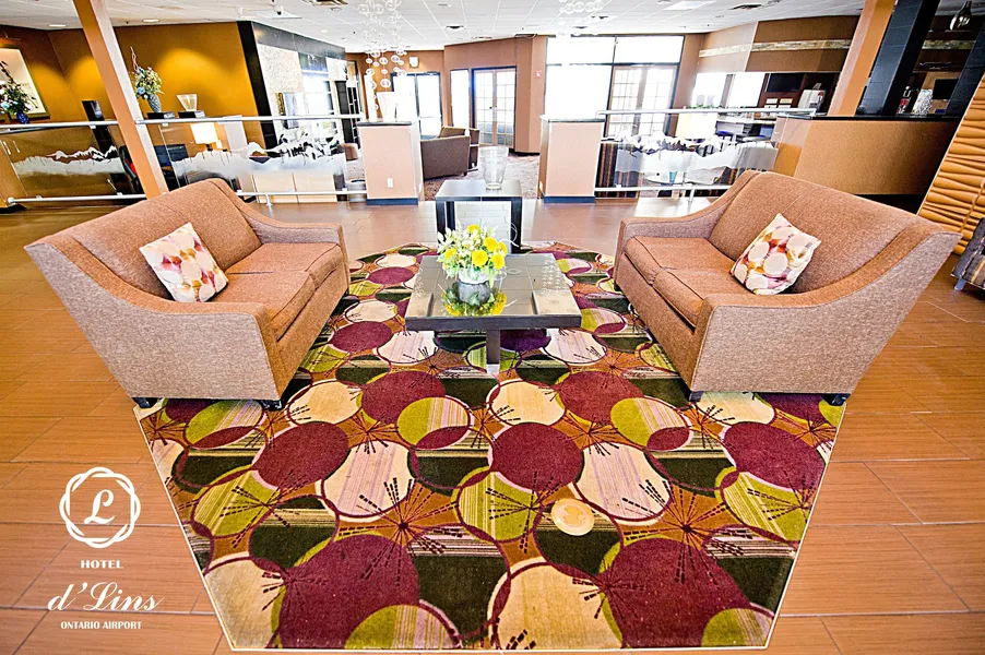 Hotel d’Lins Ontario Airport hotel detail image 2