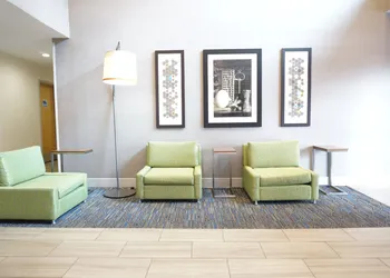 Holiday Inn Express Fremont-Milpitas Central by IHG hotel thumbnail 2