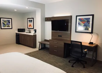 Holiday Inn Express Fremont-Milpitas Central by IHG hotel thumbnail 4