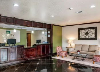 Quality Inn & Suites Slidell hotel thumbnail 5