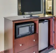 Quality Inn & Suites Slidell hotel detail image 7