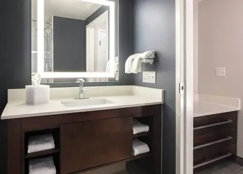 Residence Inn by Marriott Rochester Henrietta hotel thumbnail 6