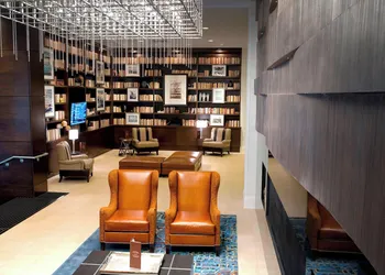 Marriott Milwaukee Downtown hotel thumbnail 3