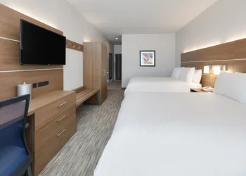 Holiday Inn Express & Suites San Antonio NW near SeaWorld by IHG hotel thumbnail 4