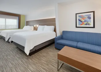 Holiday Inn Express & Suites San Antonio NW near SeaWorld by IHG hotel thumbnail 6