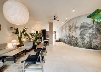 Boulan South Beach hotel thumbnail 2