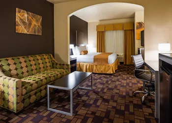 Best Western Windsor Pointe Hotel & Suites-Frost Bank Center hotel thumbnail 4