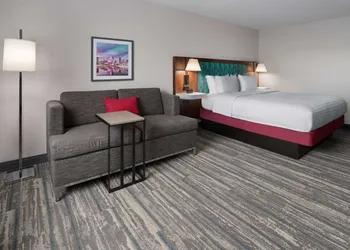 Hampton Inn Cleveland Airport - Tiedeman Road hotel thumbnail 7