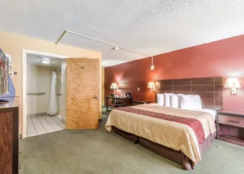 Red Roof Inn Amarillo West hotel thumbnail 7