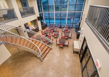 Comfort Suites Beachside hotel thumbnail 2
