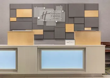 Holiday Inn Express & Suites Las Vegas SW - Spring Valley by IHG hotel thumbnail 2