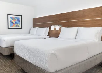 Holiday Inn Express & Suites Las Vegas SW - Spring Valley by IHG hotel thumbnail 4