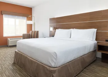 Holiday Inn Express & Suites Las Vegas SW - Spring Valley by IHG hotel thumbnail 8