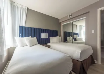 Carmana Hotel & Suites hotel thumbnail 8