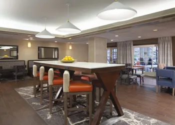 Hampton Inn Charleston-Southridge hotel thumbnail 2