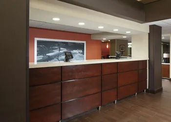 Hampton Inn Charleston-Southridge hotel thumbnail 4