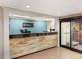 Clarion Pointe Durham Research Triangle Park hotel thumbnail 3