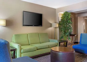Quality Inn Raleigh Downtown hotel thumbnail 5