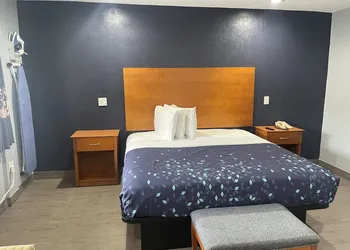 Americas Best Value Inn Savannah hotel thumbnail 4