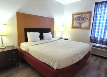Kings Inn By OYO Calumet Park I-57 hotel thumbnail 8