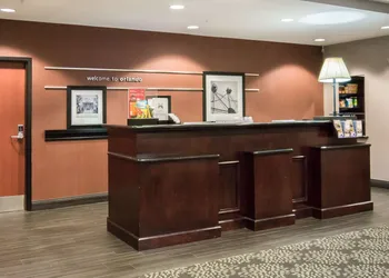 Hampton Inn & Suites Orlando-John Young Pkwy/S. Park hotel thumbnail 3