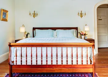 Gateways Inn & Restaurant hotel thumbnail 3