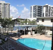 Holiday Isle Yacht Club hotel detail image 5