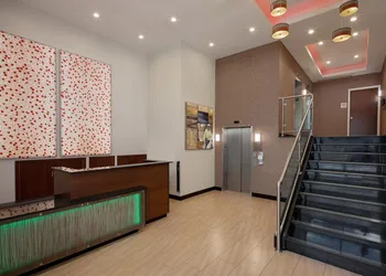 Fairfield Inn & Suites New York Manhattan/Downtown East hotel thumbnail 3