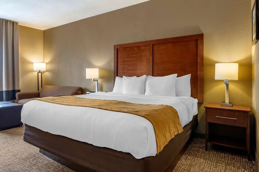 Comfort Inn Shelbyville North hotel detail image 6