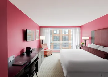 OPUS Hotel Vancouver hotel thumbnail 5