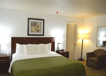 Quality Inn Yosemite Valley Gateway hotel thumbnail 7