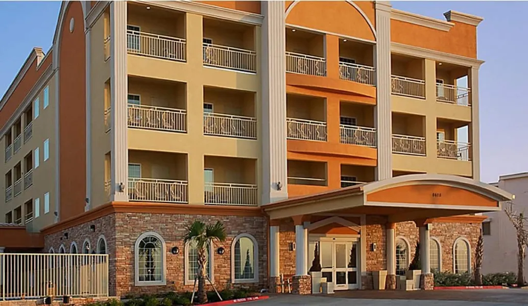 Holiday Inn Express & Suites Galveston West-Seawall by IHG hotel detail image 2