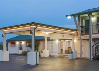 Rodeway Inn hotel thumbnail 2