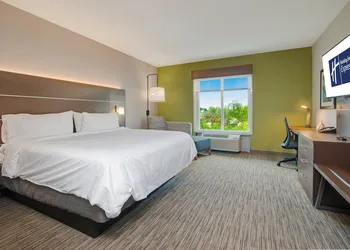 Holiday Inn Express Hotel & Suites Orlando - Apopka by IHG hotel thumbnail 5